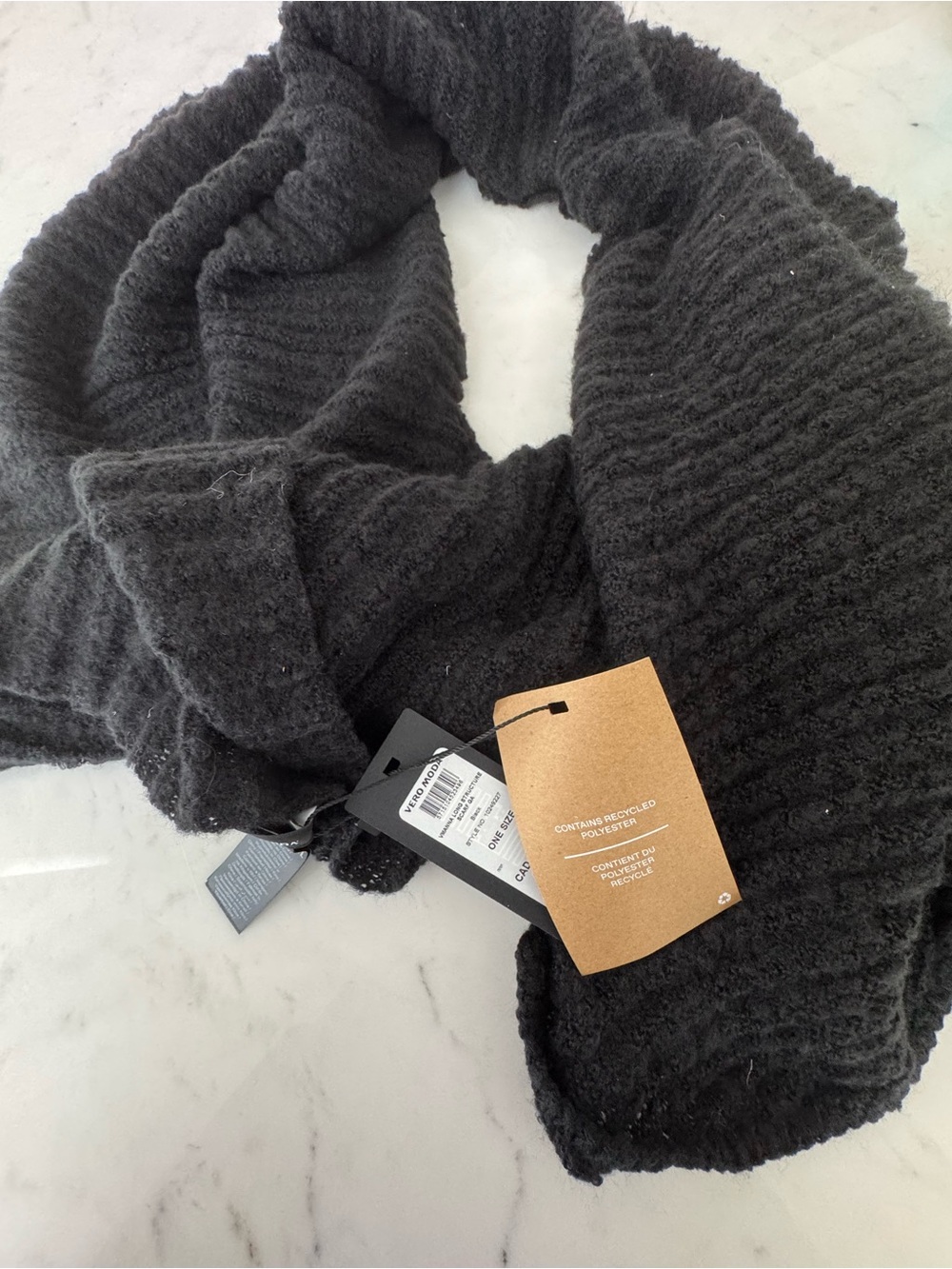 NWT Vero Moda Black Textured Knit Scarf | Cozy Oversized Winter Wrap